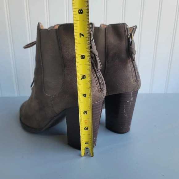 db Womens Tauper BROWN Lace Zip up Boots Heels Sz 6.5 - Picture 11 of 11